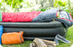 Saco de dormir inflado del especial camping y automóvil