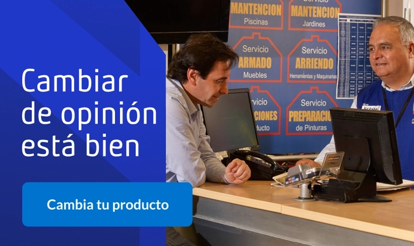 Cliente devolviendo su producto en una tienda Sodimac, como lo permiten los tipos de entrega